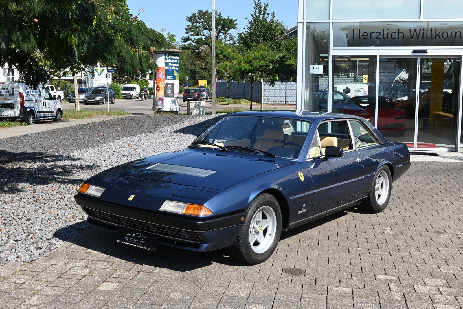 FERRARI